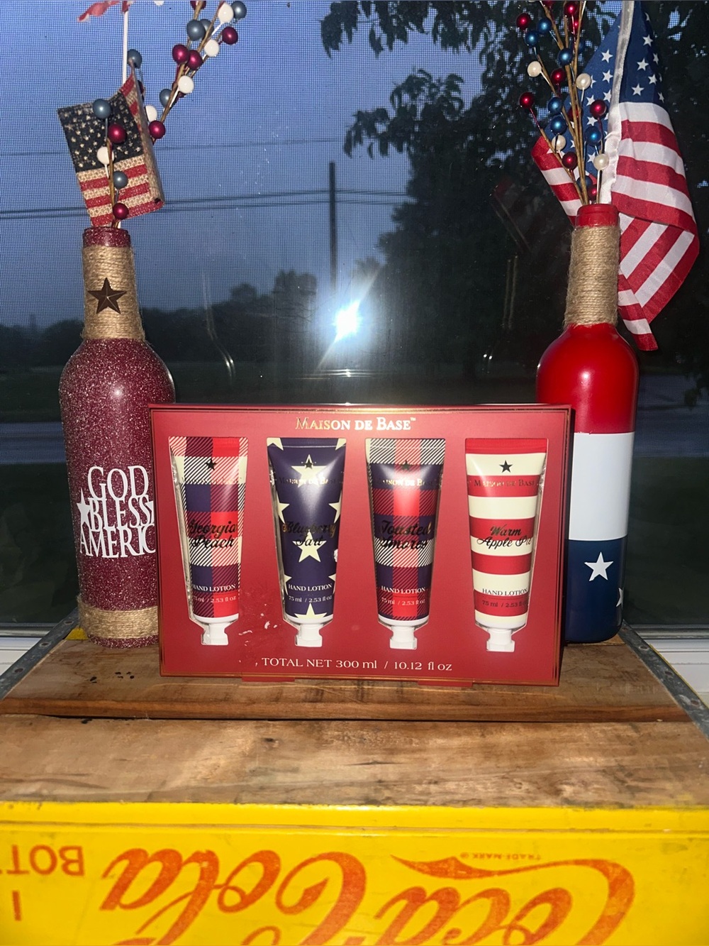 Maison De Base Patriotic Hand Lotion Gift Set - Red, Blue, White ~ New In Box